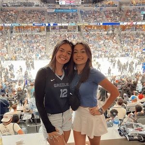 Meet your Posher, Michaela